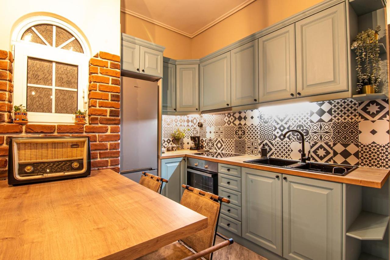 Vintage Apartment In Athens-Zografou Luaran gambar